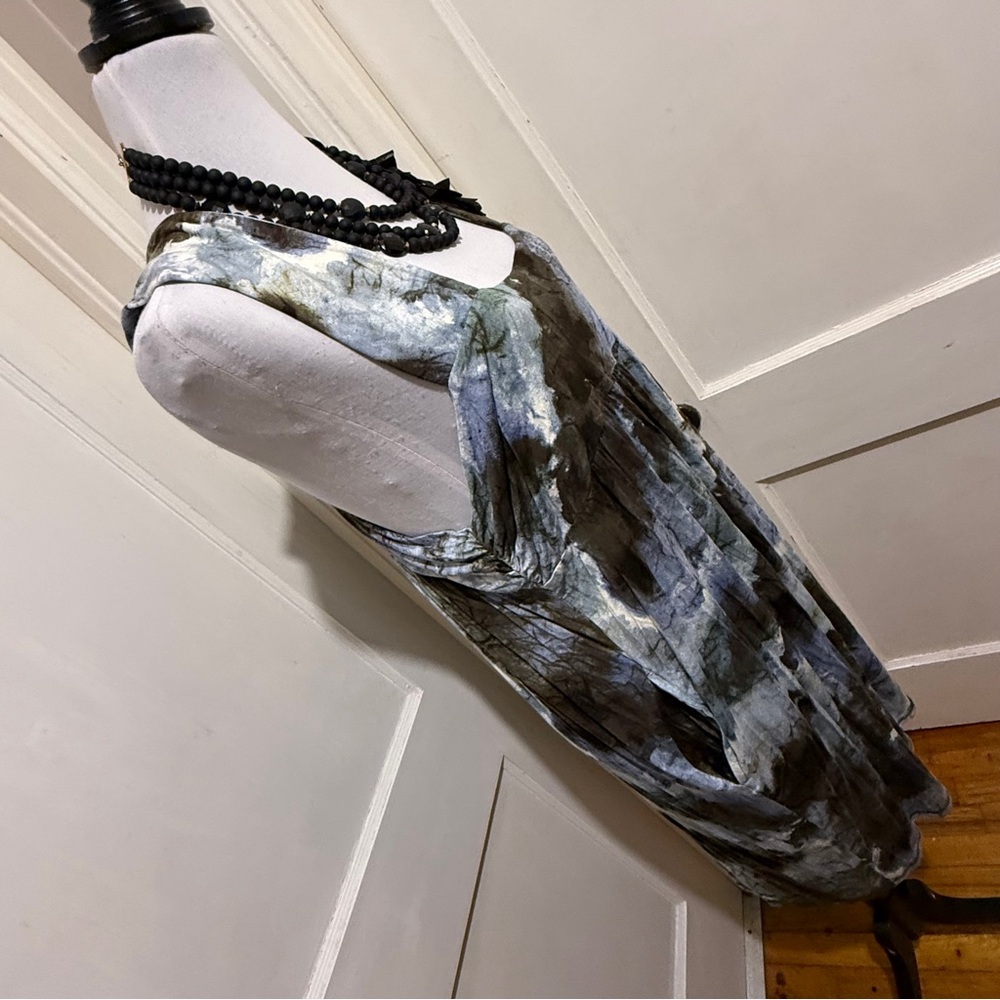 New with tags! Simply Vera Vera Wang Blue and Brown Tie-dye Dress - Picture 7 of 14
